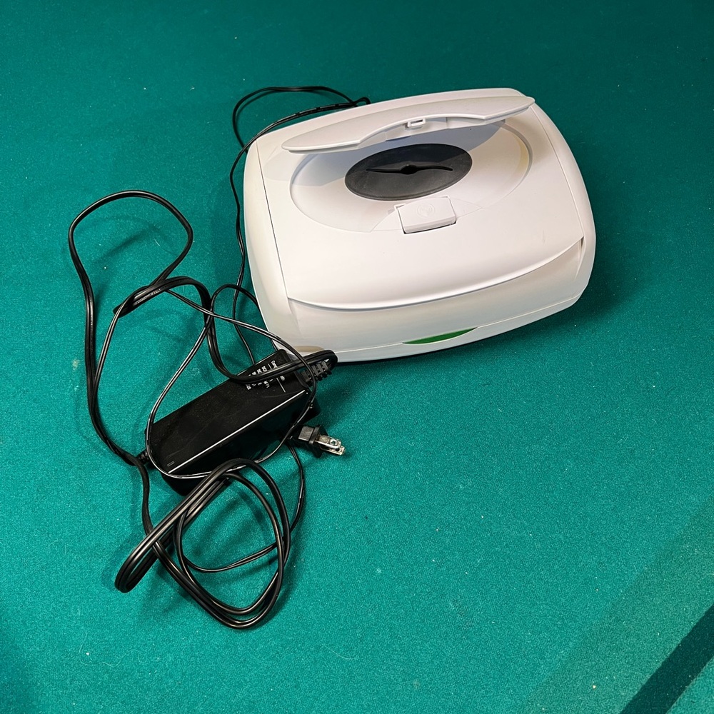 White Electronic Device with Charger
